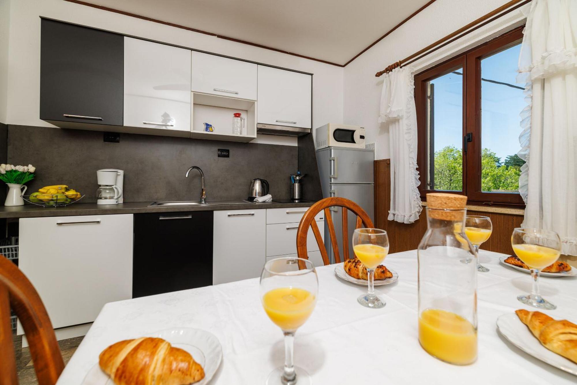 Poljice Apartment Petar מראה חיצוני תמונה