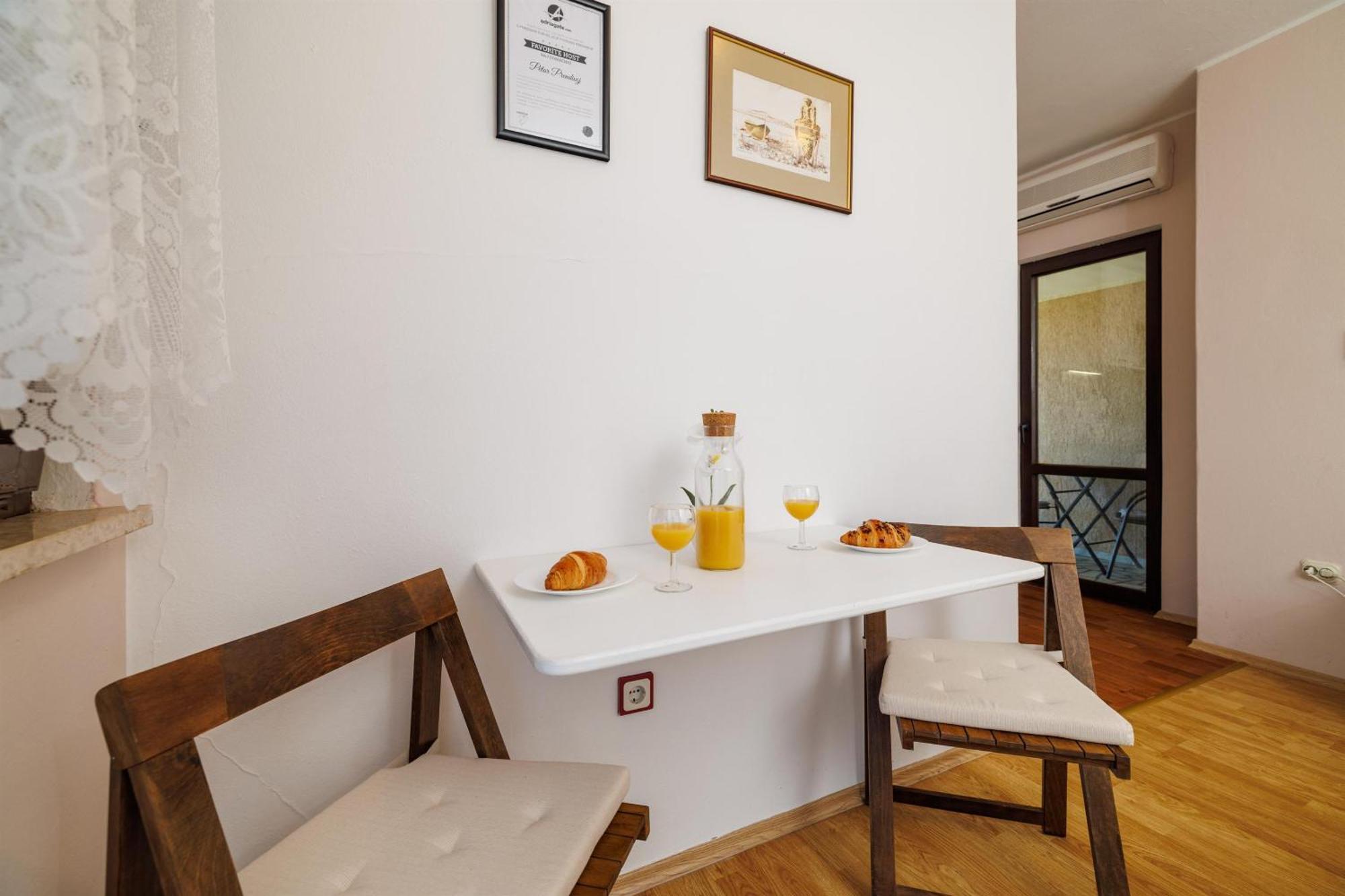 Poljice Apartment Petar מראה חיצוני תמונה