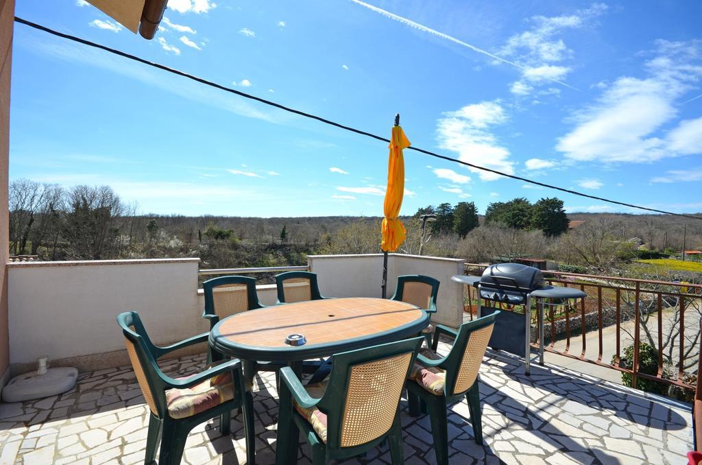 Poljice Apartment Petar מראה חיצוני תמונה