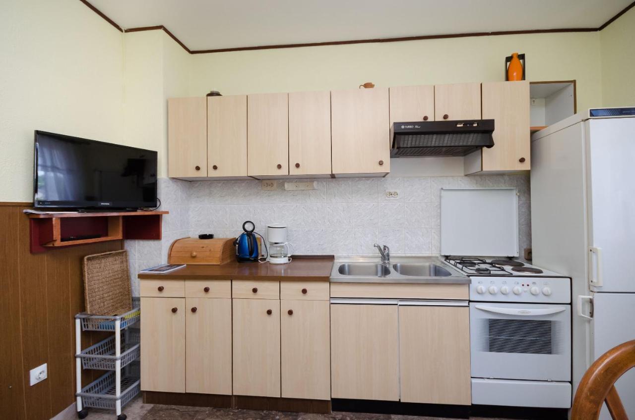 Poljice Apartment Petar מראה חיצוני תמונה