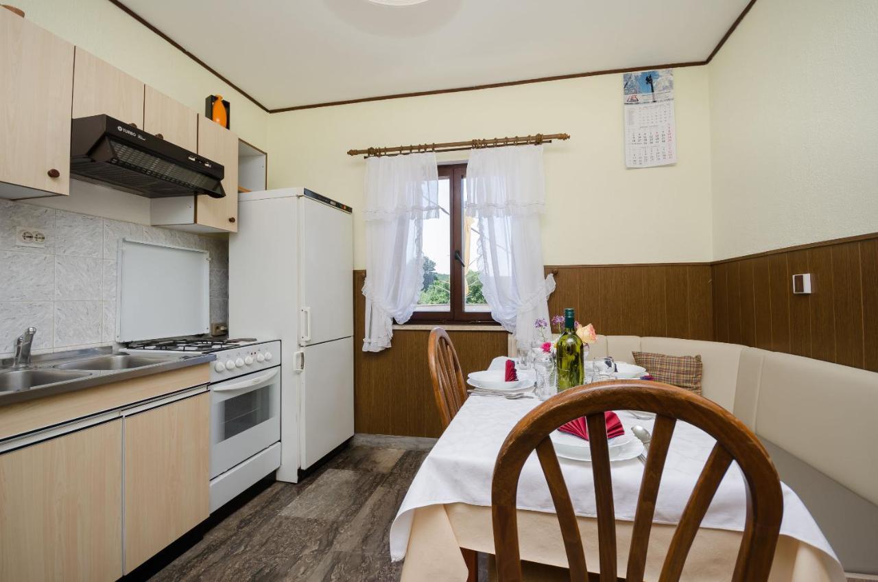 Poljice Apartment Petar מראה חיצוני תמונה